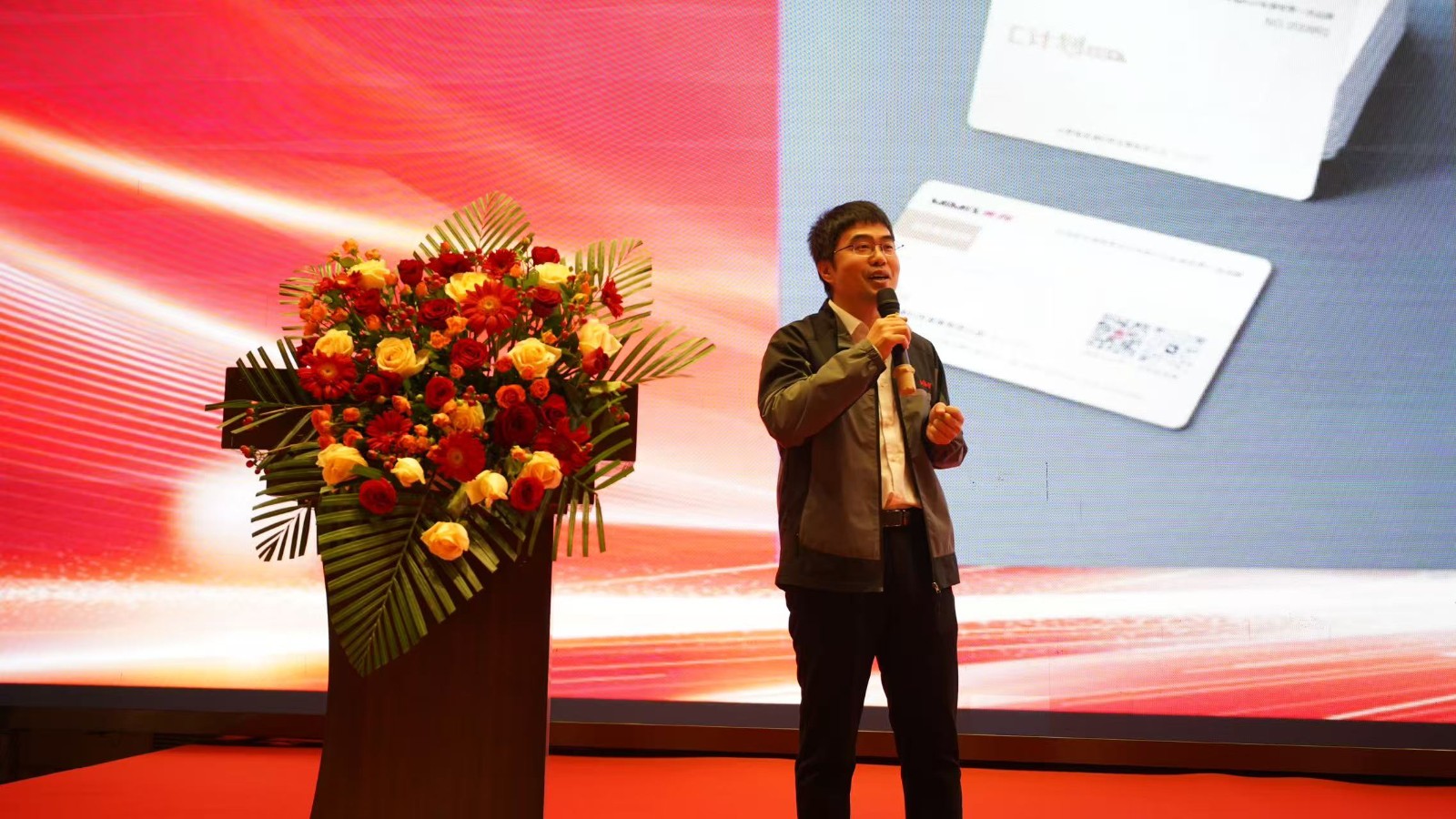 微信图片_20251129165446.jpg 微信图片_20251129165446.jpg